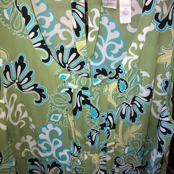 Ladies Top - Picture 2 of 5